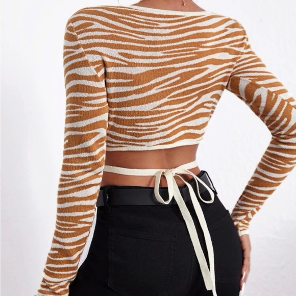 Zebra sweater - Picture 2 of 4